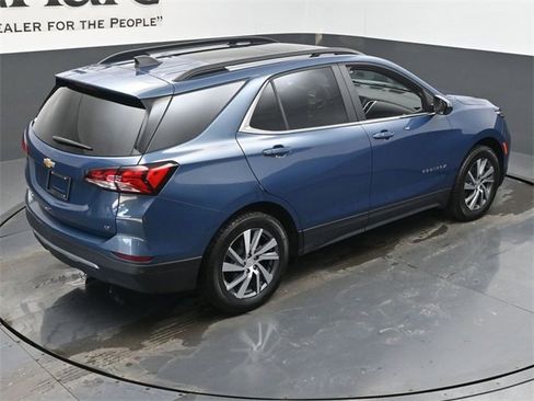 Used 2024 Chevrolet Equinox LT w/ LPO, Floor Liner Package image 38