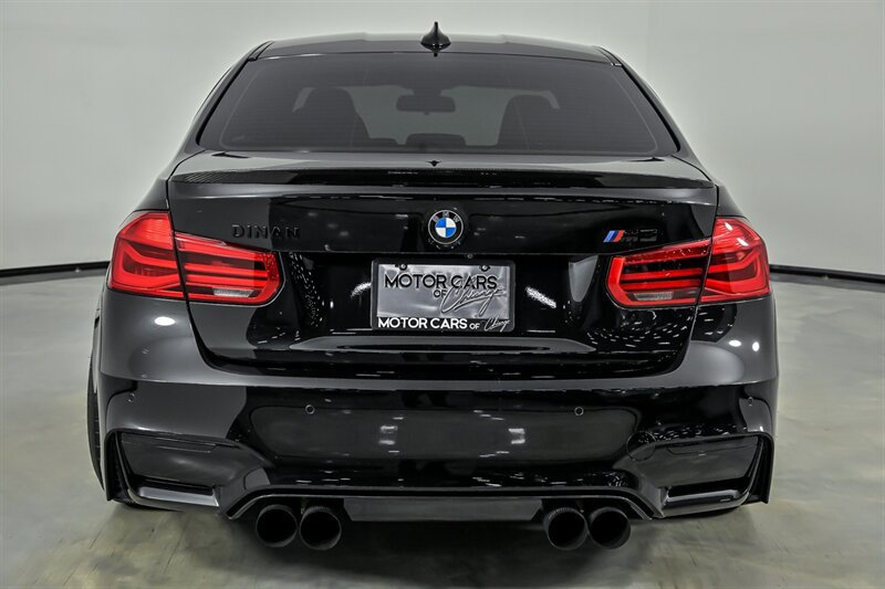 Used 2018 BMW M3 RWD image 9