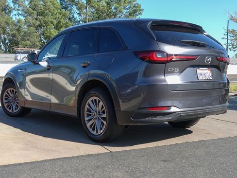 Used 2024 MAZDA CX-90 Plug-In Hybrid w/ Preferred image 7
