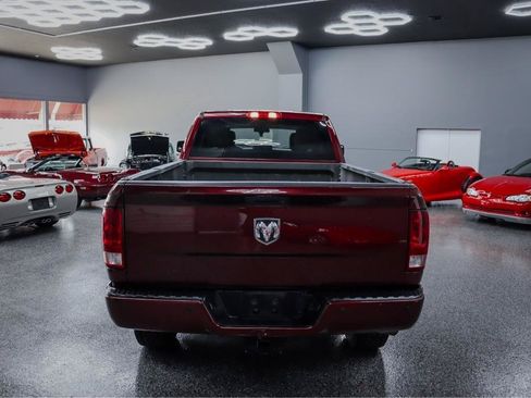 Used 2018 RAM 2500 Tradesman RWD image 4