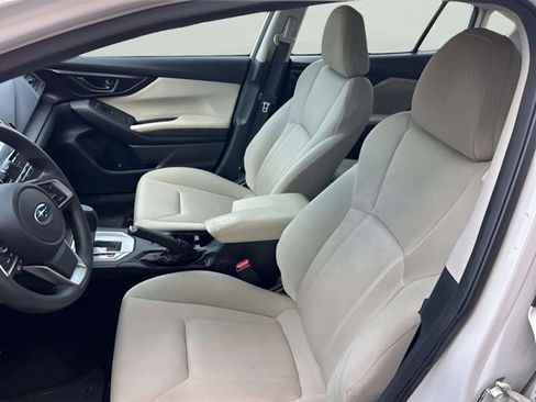 Used 2018 Subaru Impreza 2.0i Premium image 6