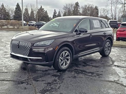 Certified 2023 Lincoln Corsair FWD w/ Equipment Group 101A image 2