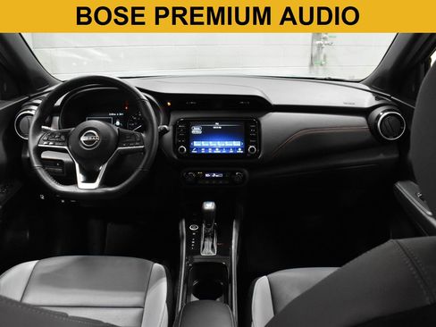 Used 2023 Nissan Kicks SR w/ SR Premium Package image 2