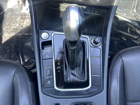 Used 2021 Volkswagen Jetta SEL FWD image 38