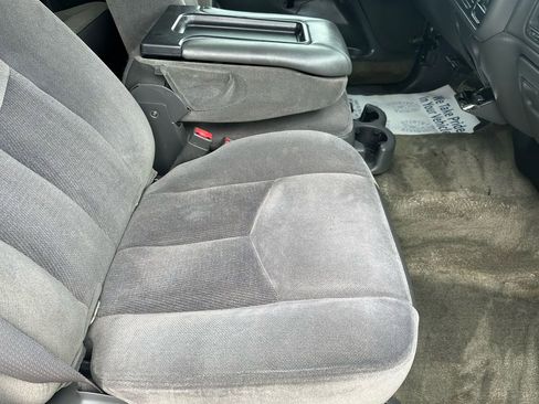 Used 2004 GMC Sierra 1500 SLE w/ Light Duty Power Package image 14