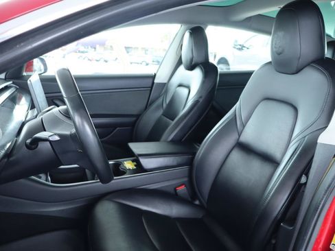 Used 2019 Tesla Model 3 Long Range RWD image 16