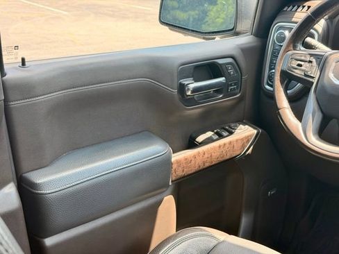 Used 2022 GMC Sierra 1500 Denali w/ Denali Reserve Package AWD/4WD image 20