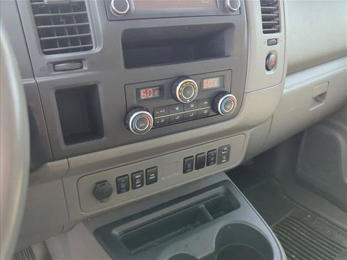 Used 2021 Nissan NV 3500 SL RWD image 16