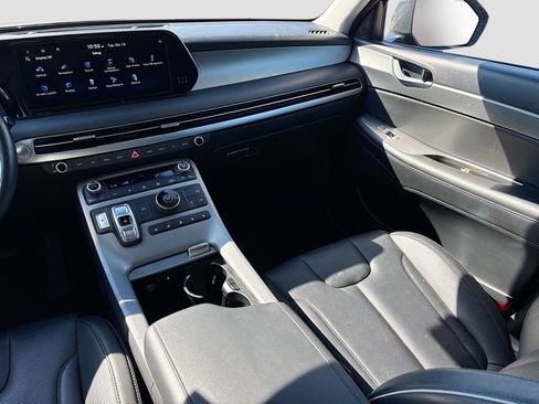 Used 2024 Hyundai Palisade SEL image 25