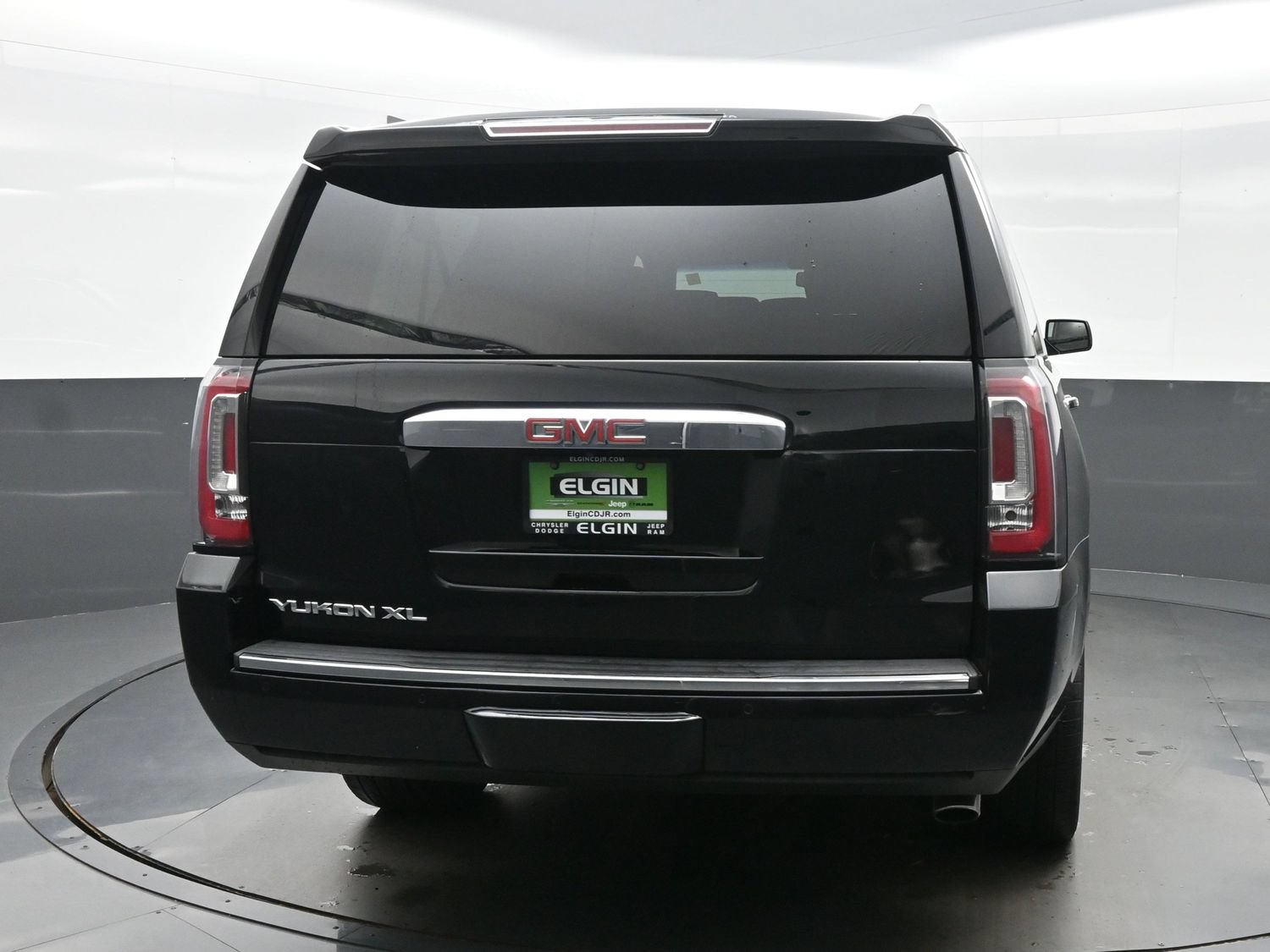 Used 2019 GMC Yukon XL Denali AWD/4WD image 7