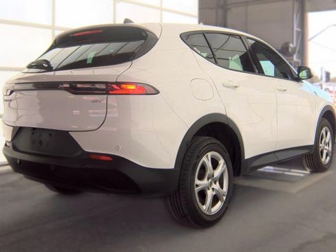 Used 2024 Dodge Hornet GT AWD/4WD image 3