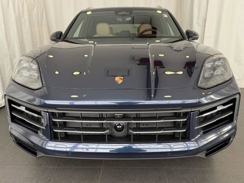 New 2026 Porsche Cayenne image 6