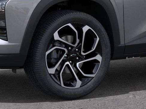 New 2026 Chevrolet Trax RS w/ Sunroof Package image 28