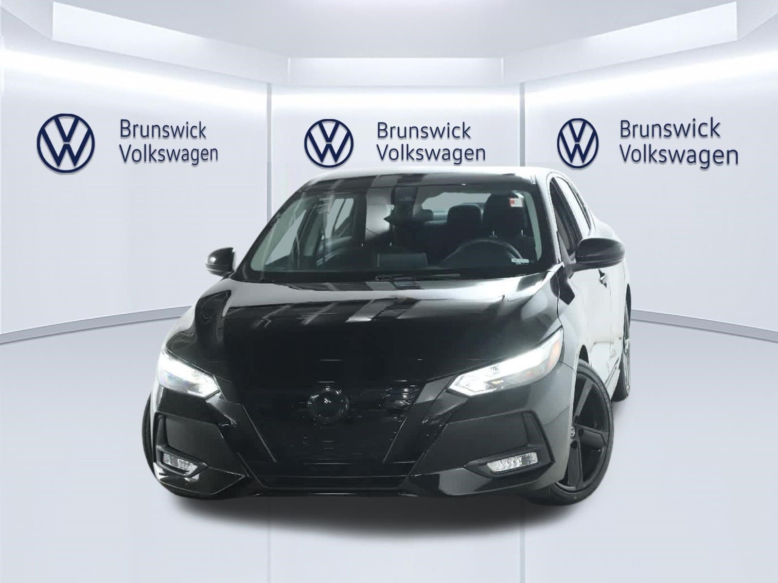 Used 2022 Nissan Sentra SR w/ Midnight Edition FWD image 3