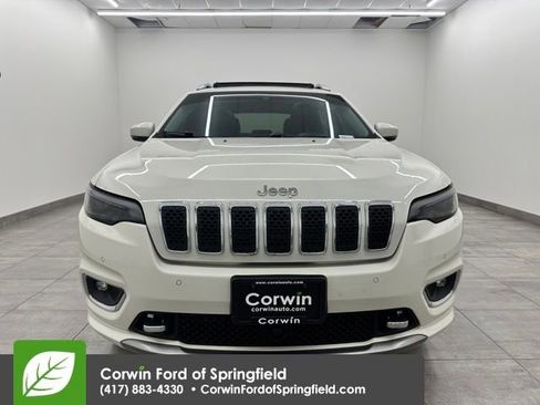 Used 2019 Jeep Cherokee Overland w/ Technology Group image 7