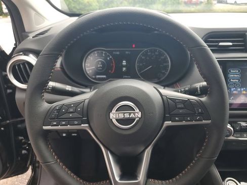 Certified 2025 Nissan Versa SR w/ Trunk Package FWD image 17