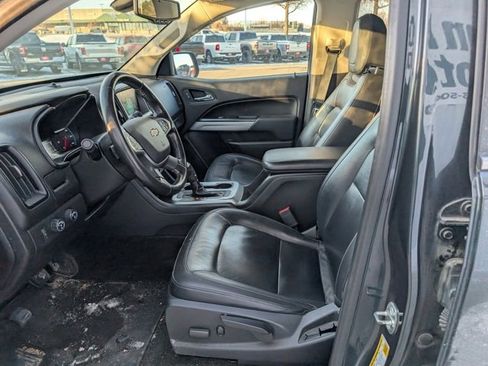 Used 2018 Chevrolet Colorado LT w/ Luxury Package, Chrome image 2