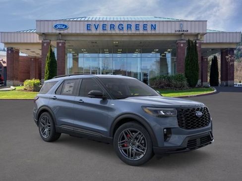 New 2026 Ford Explorer ST-Line w/ ST-Line Street Pack AWD/4WD image 7