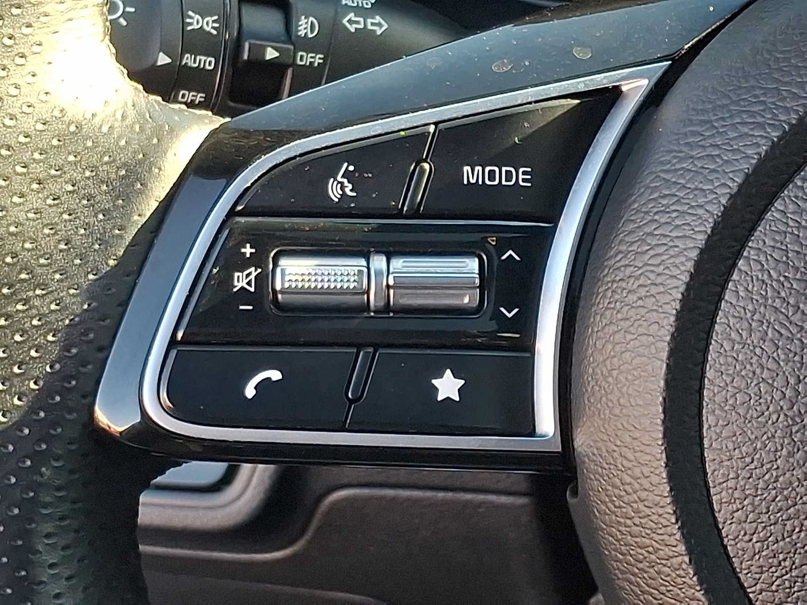 Used 2023 Kia Forte GT-Line w/ GT-Line Premium Package FWD image 22