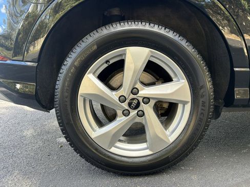 Used 2021 Audi Q3 2.0T Premium w/ Convenience Package image 29