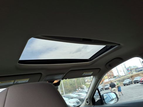 Used 2019 Honda Pilot EX-L image 10