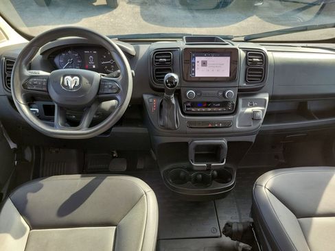 Used 2023 RAM ProMaster 2500 FWD image 10