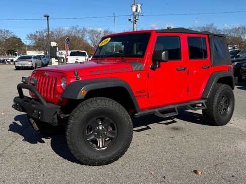 Used 2016 Jeep Wrangler Unlimited Sport image 1