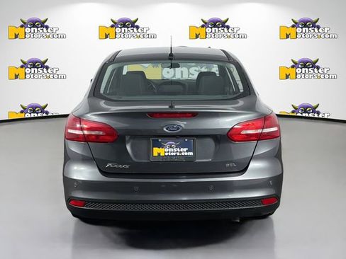 Used 2017 Ford Focus SEL image 6