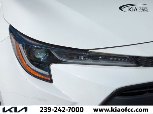 Used 2023 Toyota Corolla LE image 9