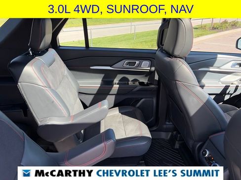 Used 2025 Ford Explorer ST w/ Sun And Sound Package AWD/4WD image 43