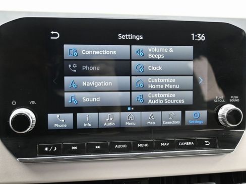 Used 2023 Mitsubishi Outlander SEL image 25