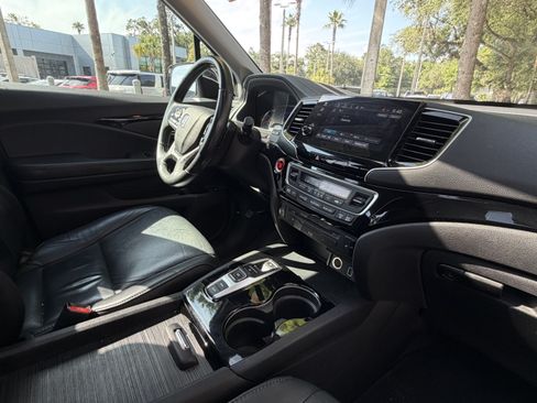 Used 2019 Honda Pilot Touring image 49