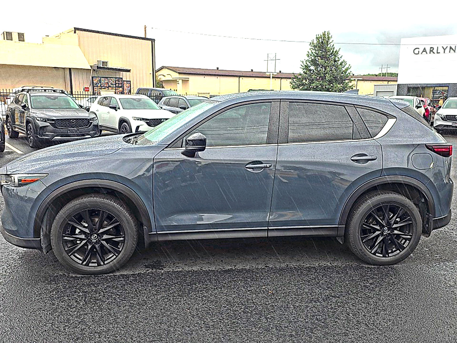 Used 2024 MAZDA CX-5 Carbon Edition AWD/4WD image 4