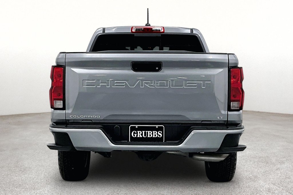 Used 2024 Chevrolet Colorado LT w/ LT Convenience Package RWD image 5