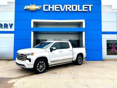 Used 2022 Chevrolet Silverado 1500 High Country w/ Technology Package