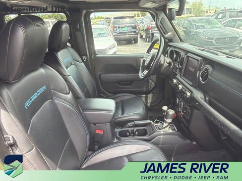 Used 2023 Jeep Wrangler Unlimited Rubicon 4xe w/ Cold Weather Group AWD/4WD image 2