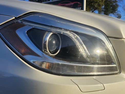 Used 2013 Mercedes-Benz GL 450 4MATIC w/ Premium 2 Pkg image 12