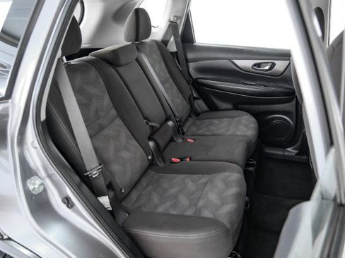 Used 2016 Nissan Rogue S AWD/4WD image 31