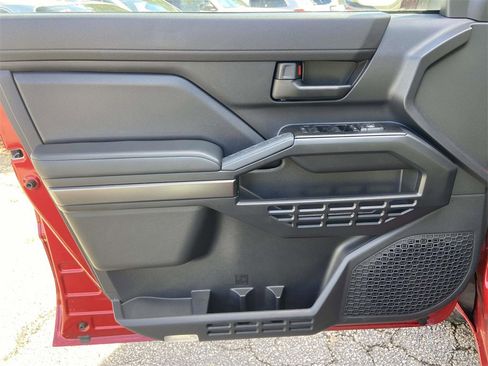 Used 2025 Toyota 4Runner SR5 image 11