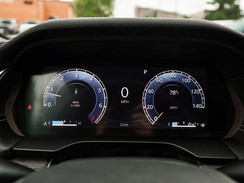 New 2025 Jeep Grand Cherokee Limited w/ Trailer Tow Package image 22