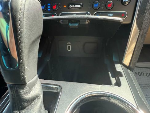 Used 2017 Ford Explorer Limited image 27