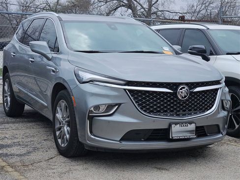 Used 2023 Buick Enclave Avenir image 1