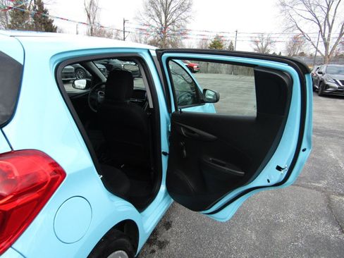 Used 2021 Chevrolet Spark LS image 21