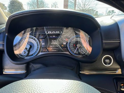 Used 2019 RAM 1500 Limited image 29