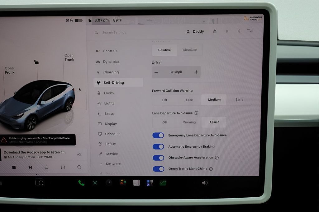 Used 2023 Tesla Model Y Long Range AWD/4WD image 26