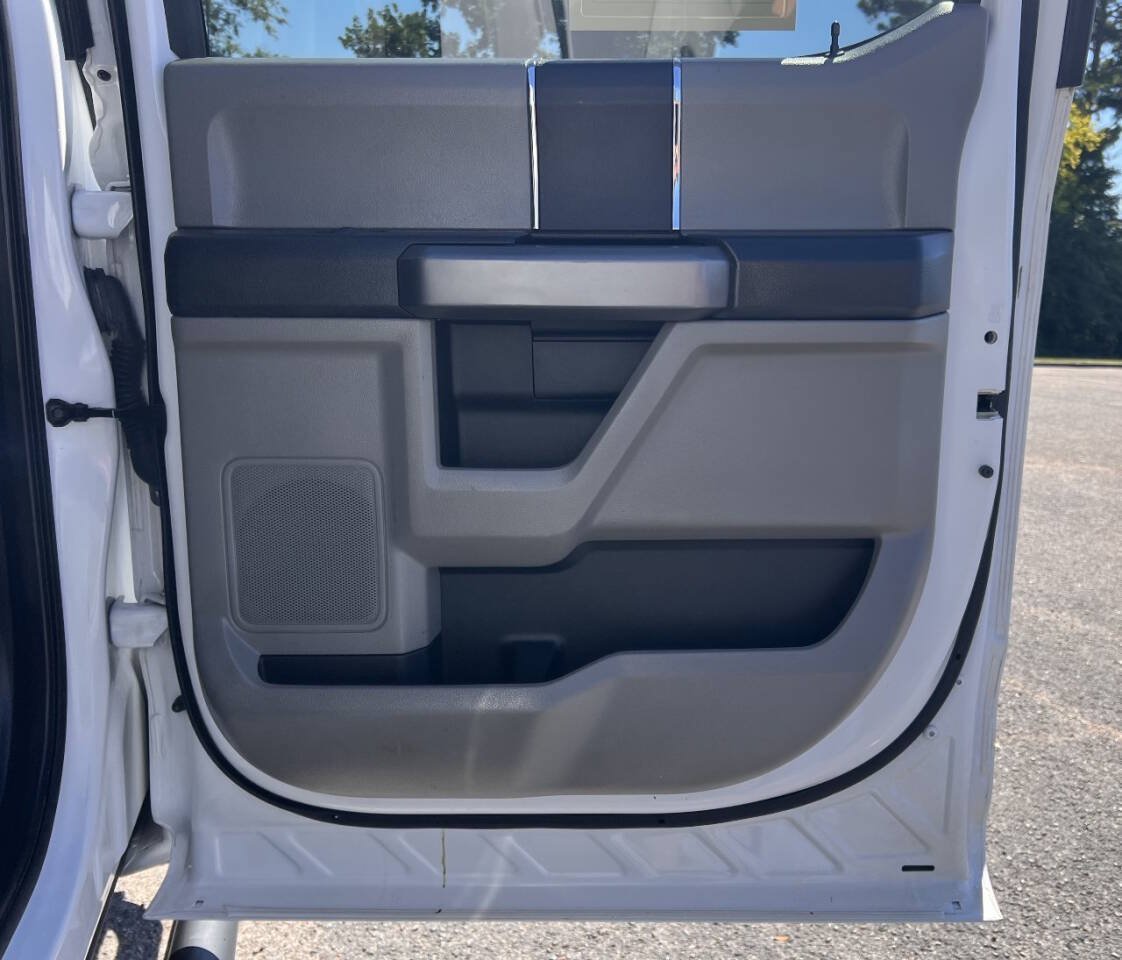 Used 2019 Ford F150 XLT w/ Trailer Tow Package AWD/4WD image 18