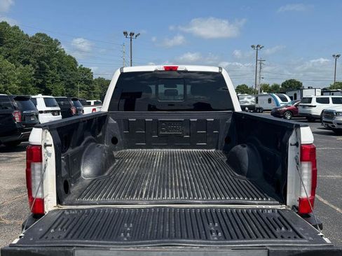 Used 2018 Ford F250 Platinum w/ Platinum Ultimate Package AWD/4WD image 20