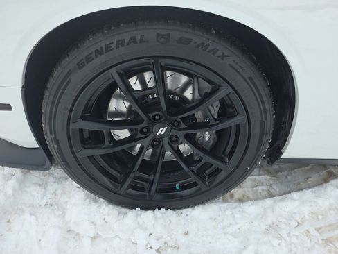 Used 2017 Dodge Challenger T/A image 10