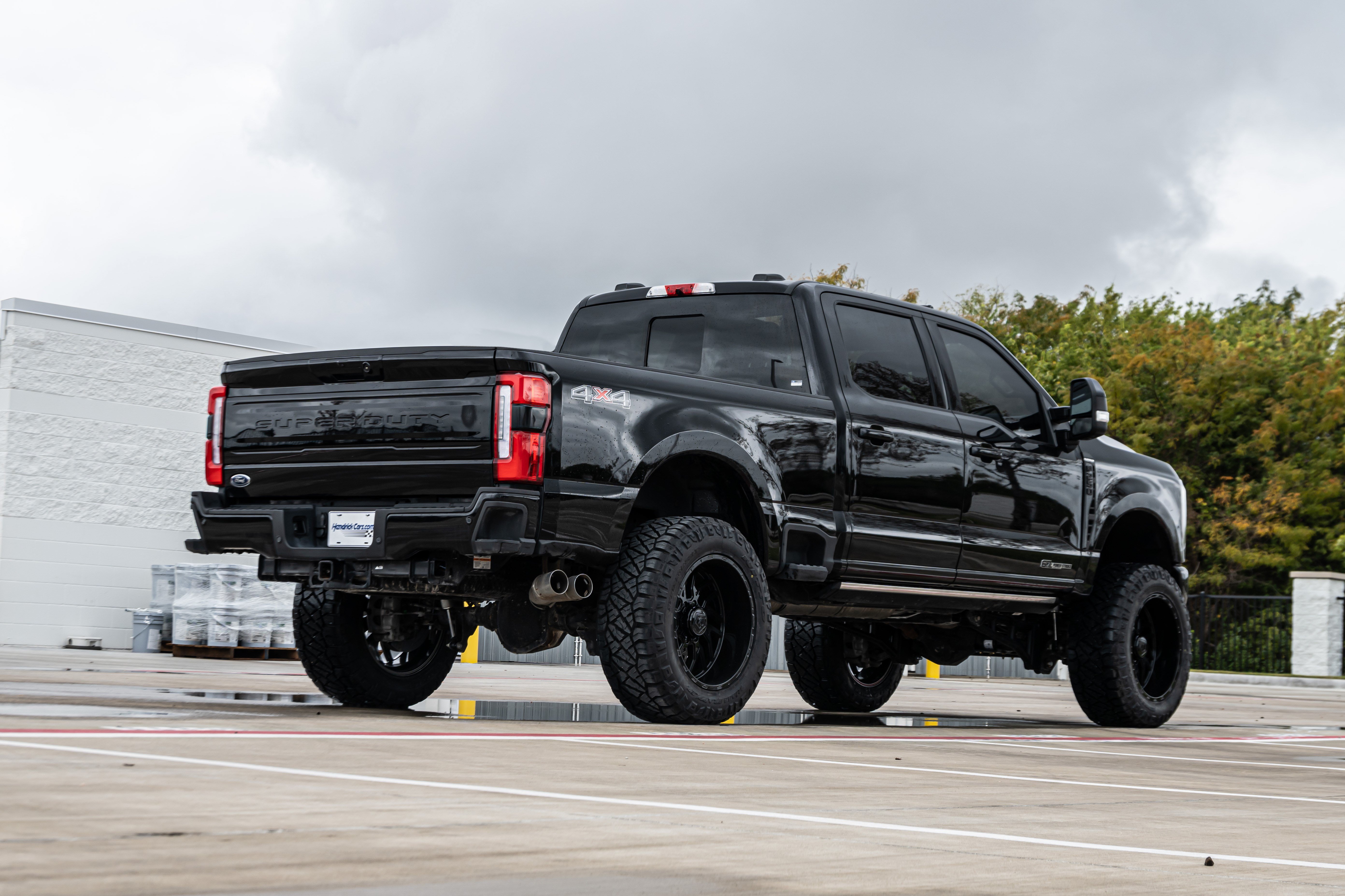 Used 2026 Ford F250 Platinum AWD/4WD image 7