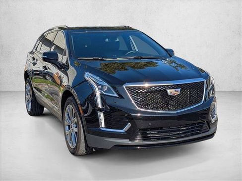 Used 2021 Cadillac XT5 Sportv image 3